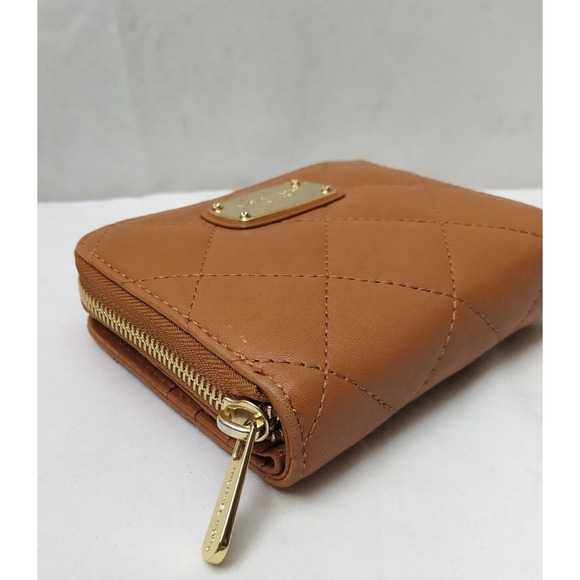 Michael Kors Brown Leather Quilted Zip Around Credit Card Bifold Square Wallet - Picture 6 of 16